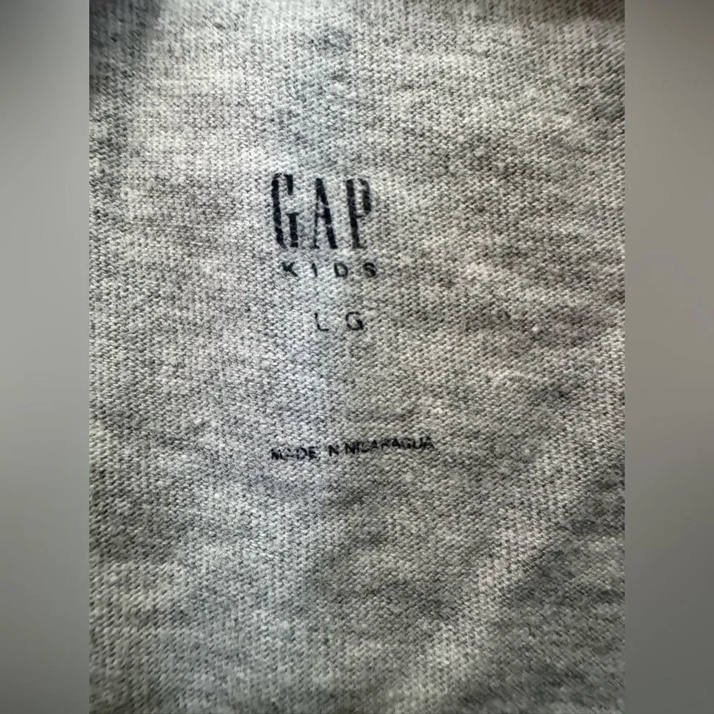Gap Kids Sneakers Tshirt